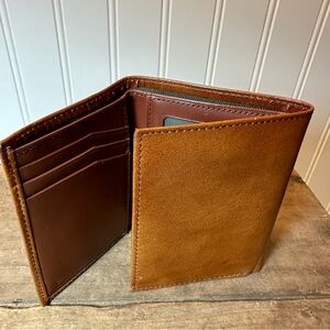 Jones New York Brown Leather Men's Trifold Wallet